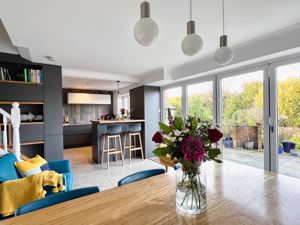 Photo 5- click for photo gallery